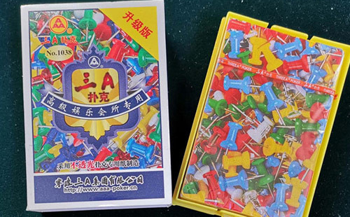 乌尔禾扑克批发采购指南与产品质量识别要点解析